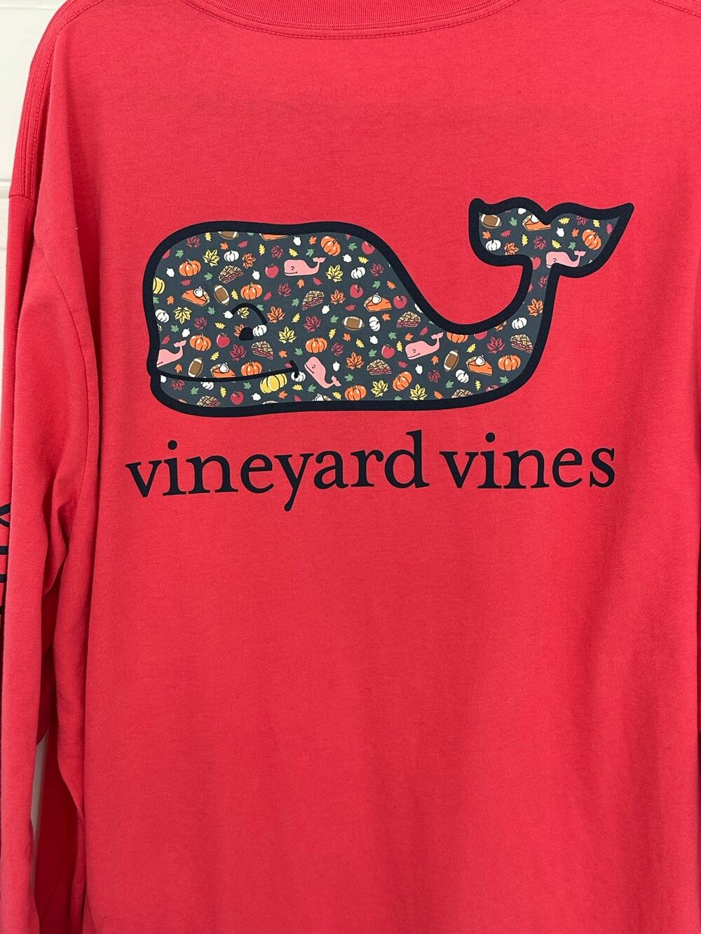 NWT Vineyard Vines XL Long Sleeve Thanksgiving Football Sailors Red Pocket Shirt